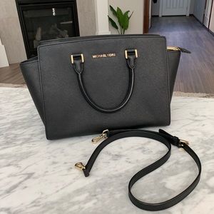 Michael Kors Black Large Selma Handbag
